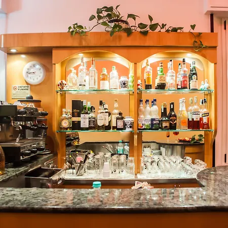 Angelini 3* רימיני