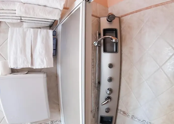 安格里尼酒店 酒店