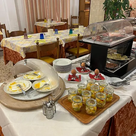 Angelini Szálloda 3*